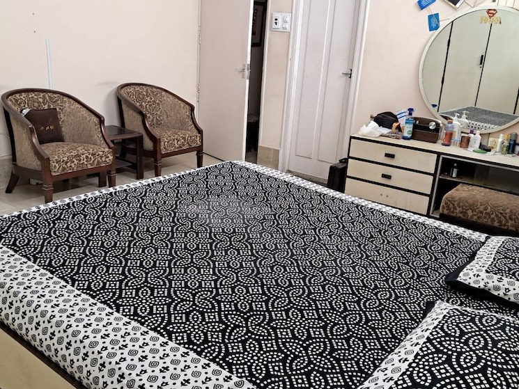 Bedroom, rock-house 6 Bedroom 8100 Sq.Ft. Independent House In Jayamahal Bangalore 9153562