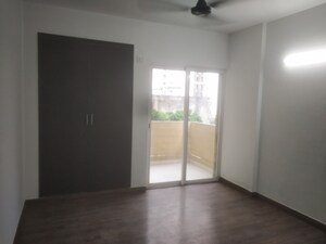 Room in 2 BHK Apartment at Paras Seasons, Sector 168 – for Sale