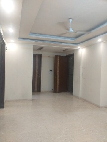 3 BHK Builder Floor For Rent in New Rajinder Nagar