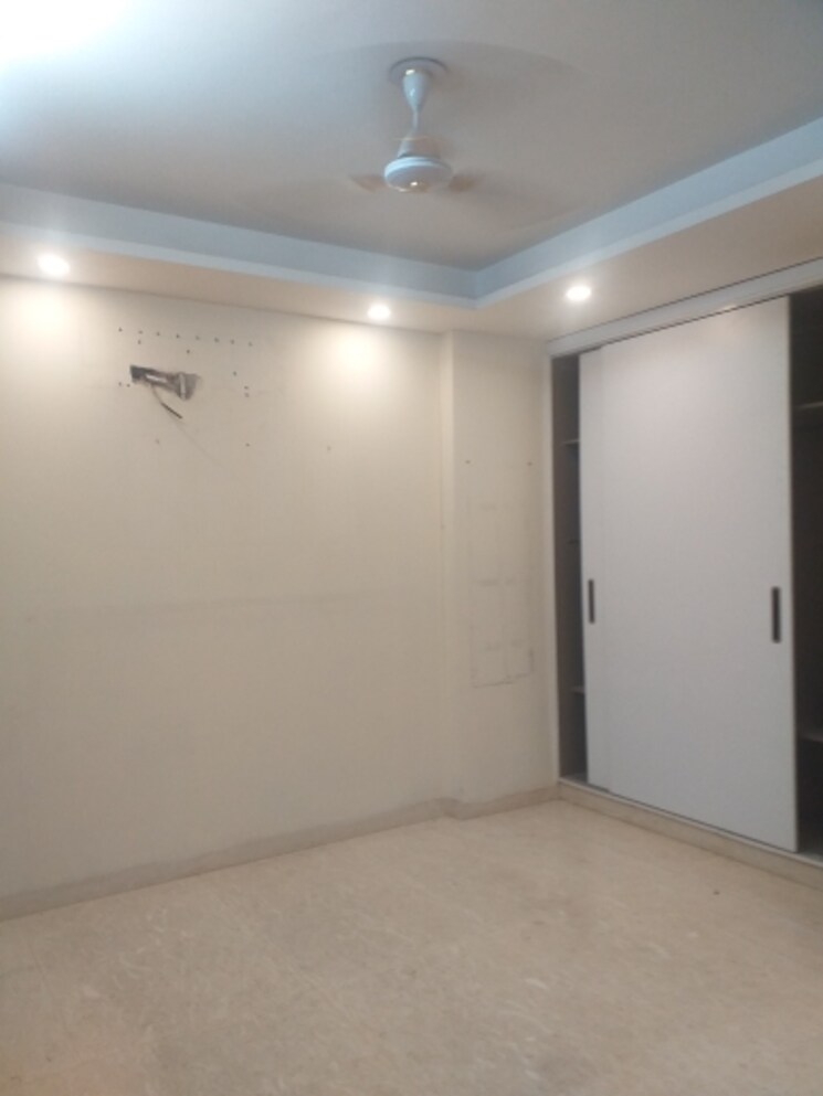 Room, new rajinder nagar 3 Bedroom 1560 Sq.Ft. Builder Floor In New Rajinder Nagar Delhi 9153642