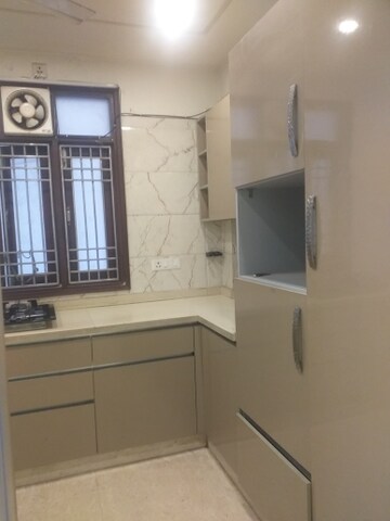 Kitchen in 3 BHK Builder Floor at New Rajinder Nagar – for Rent