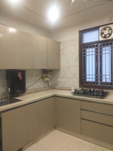 Kitchen in 3 BHK Builder Floor at New Rajinder Nagar – for Rent