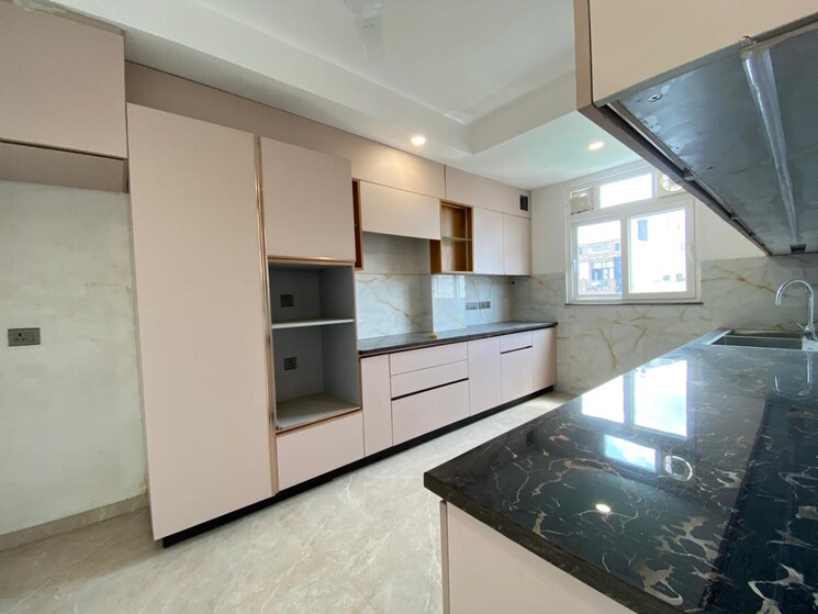 Kitchen, vasant kunj 4 Bedroom 1800 Sq.Ft. Builder Floor In Vasant Kunj Delhi 9153711