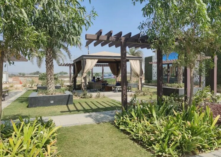 Exterior View, signature-global-park-4-and-5 3 Bedroom 1120 Sq.Ft. Builder Floor In Sohna Sector 36 Gurgaon 9153709