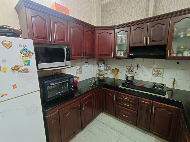 Kitchen, sector 31 3 Bedroom 250 Sq.Yd. Independent House In Sector 31 Gurgaon 9153701