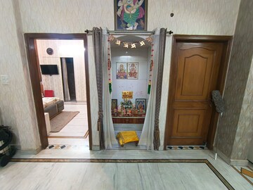 Living Room in 3 BHK Independent House at Sector 31 – for Rent