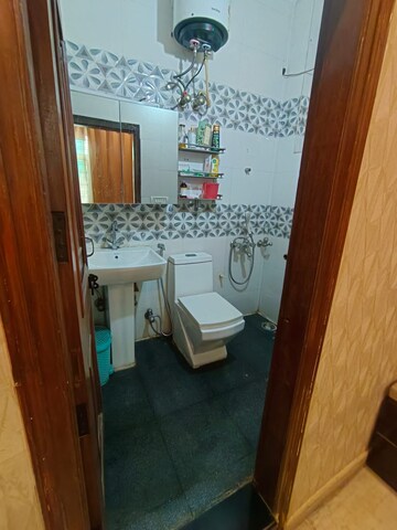 Kitchen in 3 BHK Independent House at Sector 31 – for Rent