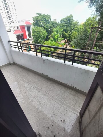Balcony in 2 BHK Independent House at Gomti Nagar – for Rent