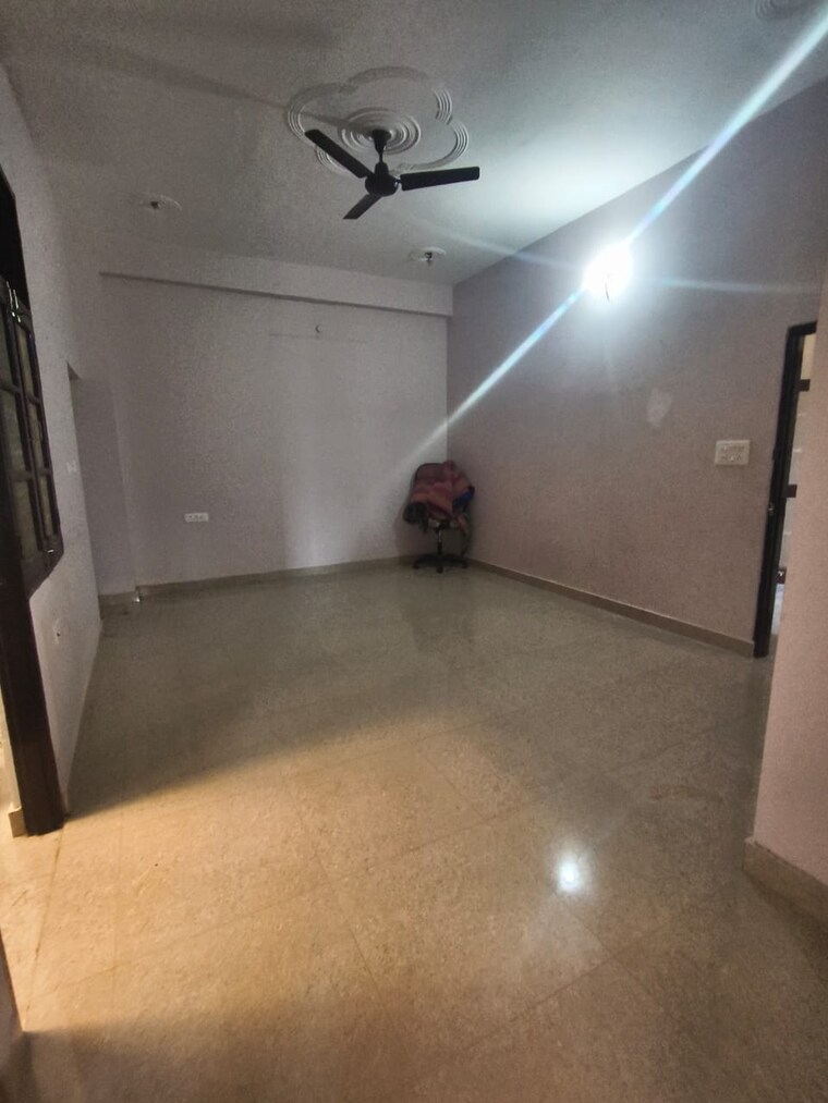 Room, gomti nagar 2 Bedroom 1250 Sq.Ft. Independent House In Gomti Nagar Lucknow 9153722