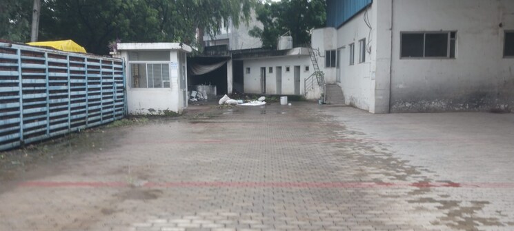  Parking, panchkula industrial area phase i Commercial Warehouse 20000 Sq.Ft. In Panchkula Industrial Area Phase I Panchkula 9153758