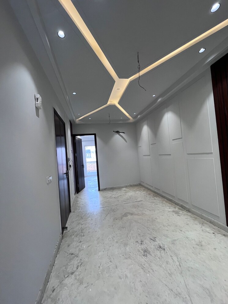 Exterior View, paschim vihar 2 Bedroom 750 Sq.Ft. Builder Floor In Paschim Vihar Delhi 9153802