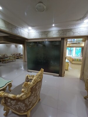 Living Room in 3 BHK Apartment at Sher E Punjab, Andheri East – for Sale