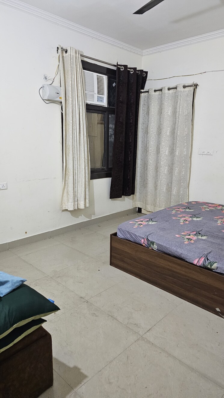 Bedroom, muzaffar nagar ghusval 3.5 Bedroom 1460 Sq.Ft. Apartment In Muzaffar Nagar Ghusval Lucknow 9153847