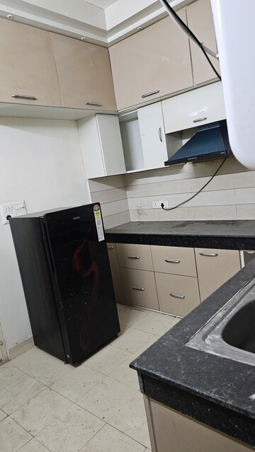 Kitchen in 3.5 BHK Apartment at Muzaffar Nagar Ghusval – for Rent
