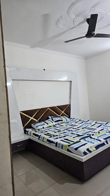Bedroom in 3.5 BHK Apartment at Muzaffar Nagar Ghusval – for Rent
