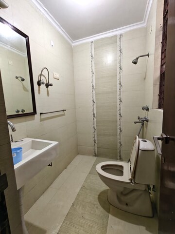 Bathroom in 2 BHK Builder Floor at SS Mayfield Gardens, Sector 51 – for Rent