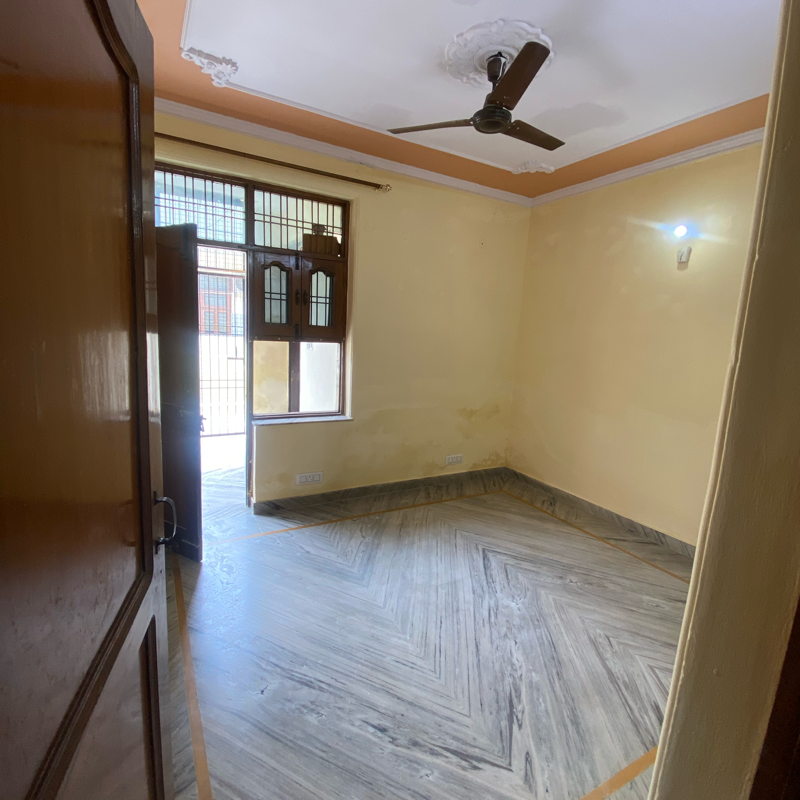 2.5 BHK + Pooja Room,Extra Room Independent House For Rent in Sector 21D