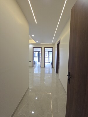 Building Lobby in 3 BHK Builder Floor at Ansal Sushant Floors, Sushant Lok ii – for Sale