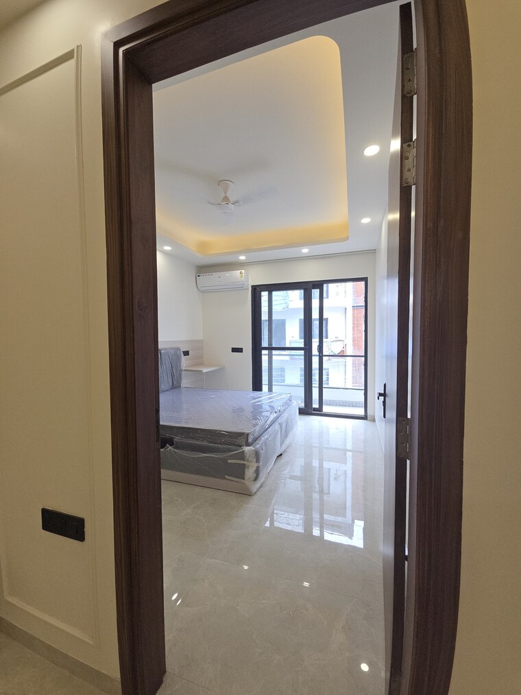 Room, ansal-sushant-floors 3 Bedroom 263 Sq.Yd. Builder Floor In Sushant Lok ii Gurgaon 9153902