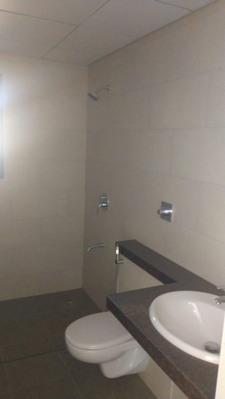 Bathroom, sobha-hrc-pristine 3 Bedroom 1950 Sq.Ft. Apartment In Jakkuru Bangalore 9153939
