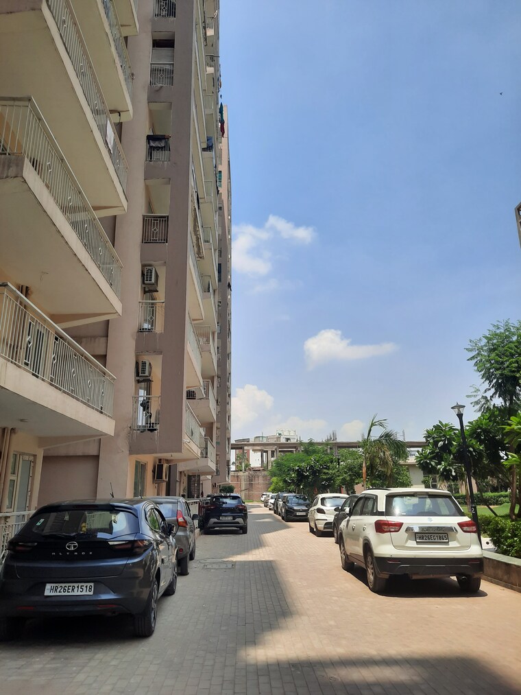 Exterior View, shree-vardhman-green-court 2 Bedroom 626 Sq.Ft. Apartment In Sector 90 Gurgaon 9153984
