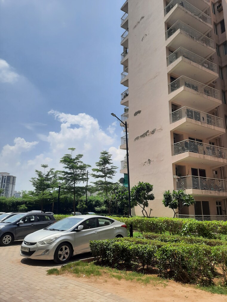 Exterior View, shree-vardhman-green-court 2 Bedroom 690 Sq.Ft. Apartment In Sector 90 Gurgaon 9154050