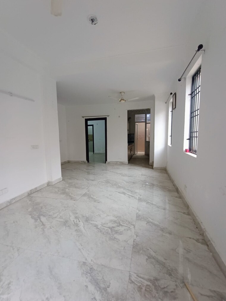 Room, amrapali-leisure-valley 3 Bedroom 1825 Sq.Ft. Villa In Tech Zone 4 Greater Noida Greater Noida 9154115