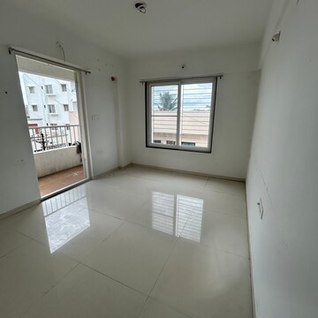 Room in 3 BHK Apartment at Savedi – for Rent