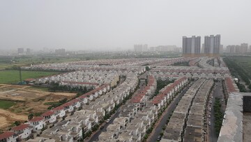 4 BHK Villa – Exterior View View at Paramount Golfforeste Villas, Zeta I Greater Noida - for Rent