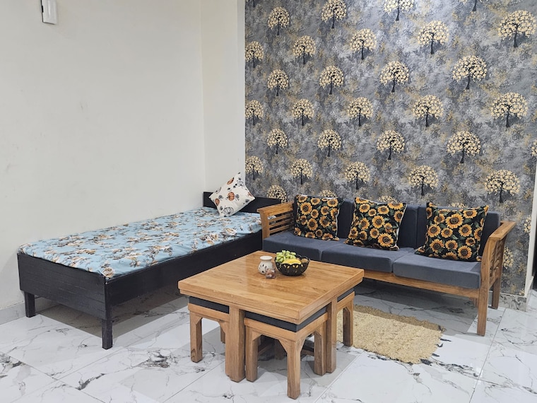 Living Room, bisrakh jalalpur 3 Bedroom 1550 Sq.Ft. Builder Floor In Bisrakh Jalalpur Greater Noida 9154137