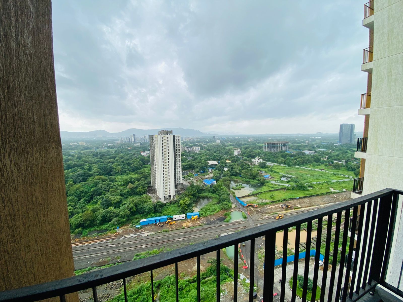 2 BHK Apartment For Rent in Runwal My City