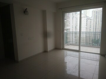 Room in 4 BHK Apartment at Sunworld Arista, Sector 168 – for Sale