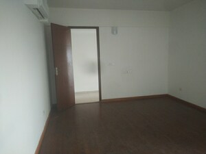 Room in 4 BHK Apartment at Sunworld Arista, Sector 168 – for Sale