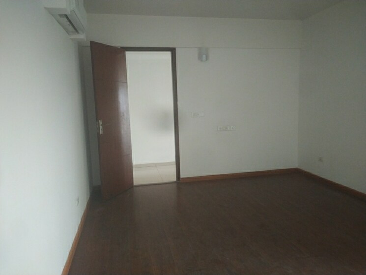 Room, sunworld-arista 4 Bedroom 2740 Sq.Ft. Apartment In Sector 168 Noida 9154147