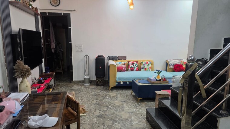 Living Room, bisrakh jalalpur 3 Bedroom 1550 Sq.Ft. Builder Floor In Bisrakh Jalalpur Greater Noida 9154160