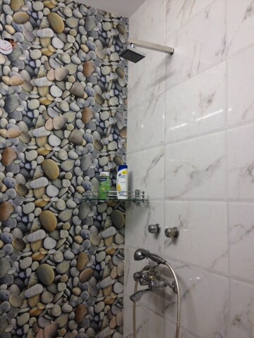 Bathroom in 2 BHK Builder Floor at RWA Chittaranjan Park Block R, Chittaranjan Park – for Rent