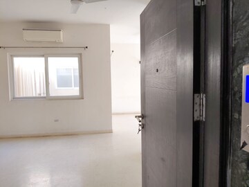 Building Lobby in 3 BHK Builder Floor at Emaar Emerald Floors, Sector 65 – for Sale