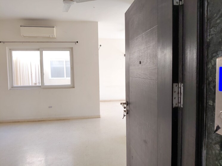 undefined, emaar-emerald-floors 3 Bedroom 1380 Sq.Ft. Builder Floor In Sector 65 Gurgaon 9154176