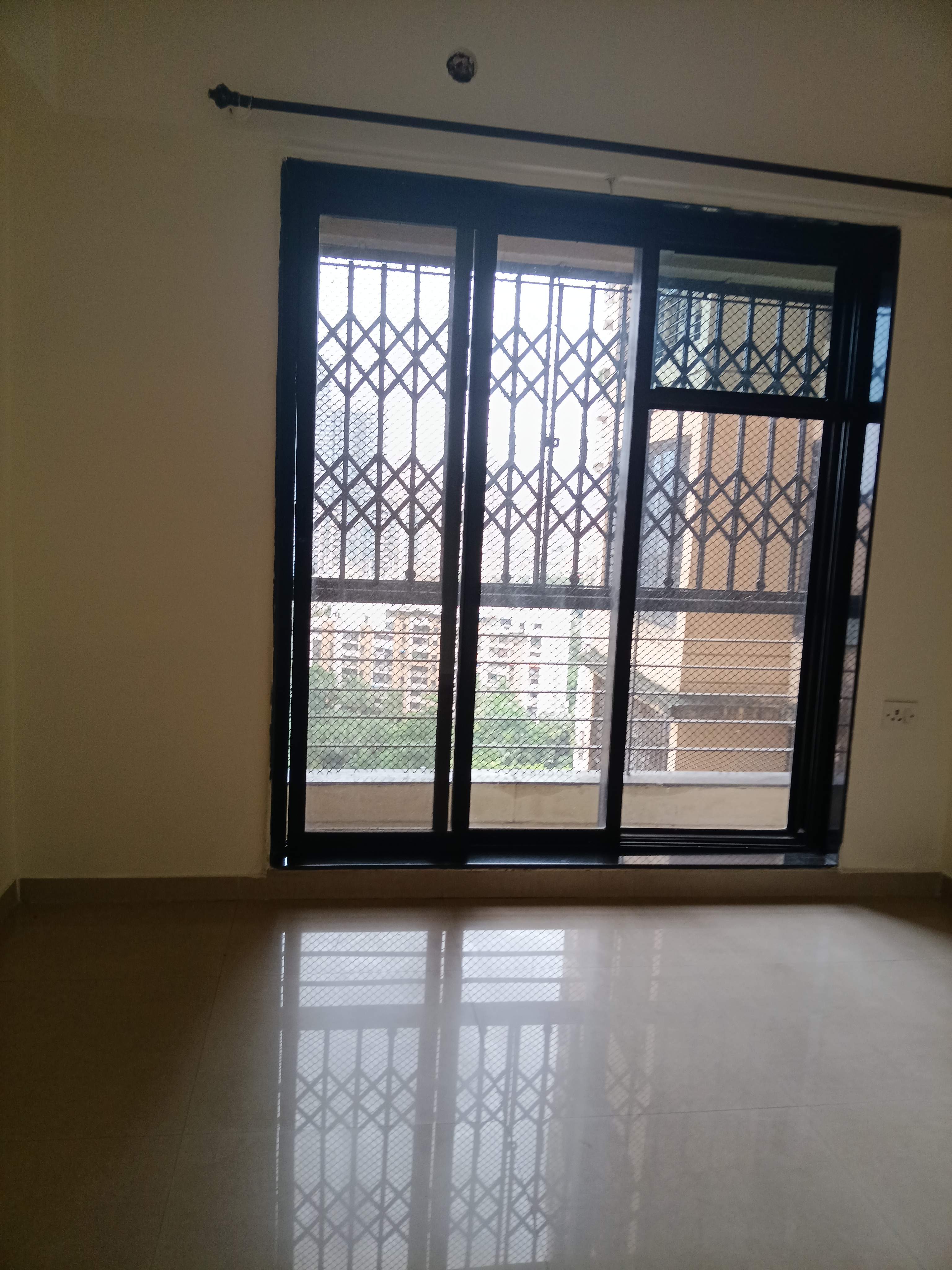 2 BHK Apartment For Sale in Lalani Residency