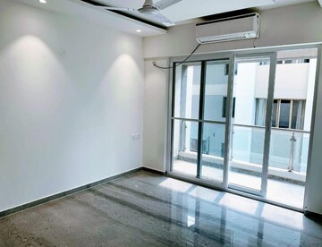 Room in 2 BHK Apartment at Kalyani Nagar – for Rent