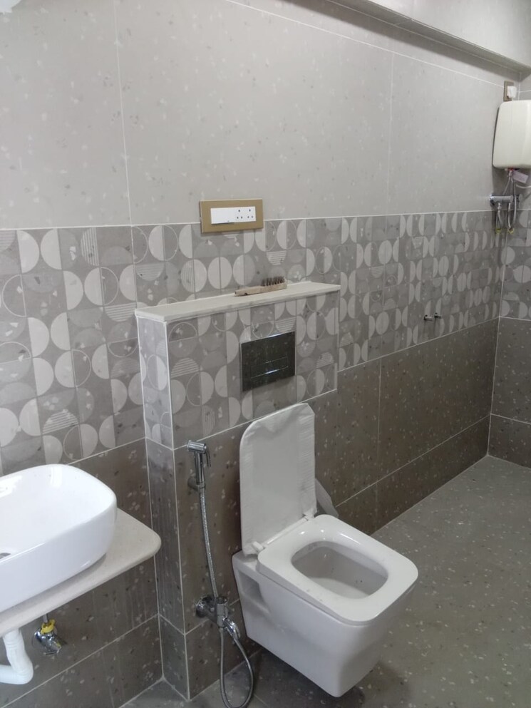 Bathroom, shivsai-shivalaya 1 Bedroom 321 Sq.Ft. Apartment In Kamothe Sector 22 Navi Mumbai 9154276