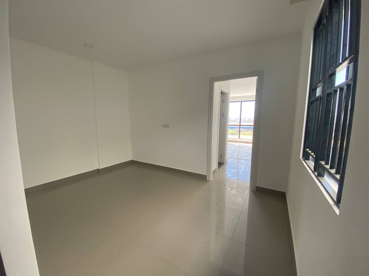 2 BHK + Pooja Room Villa For Sale in Tharun 4bhk 