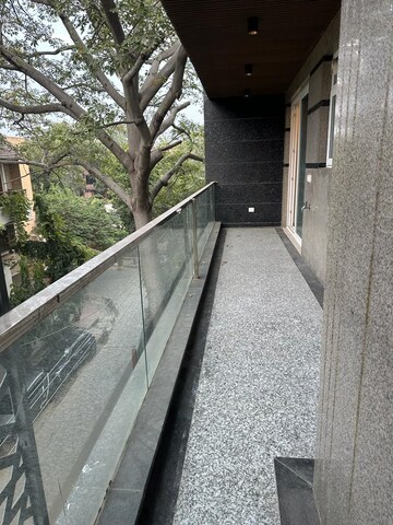 Balcony in 3 BHK Builder Floor at Nizamuddin East – for Rent