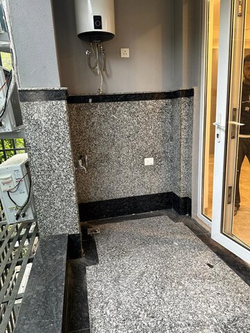  3 BHK Builder Floor at Nizamuddin East – for Rent