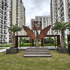 3 BHK + Extra Room Apartment For Sale in Sikka Karnam Greens
