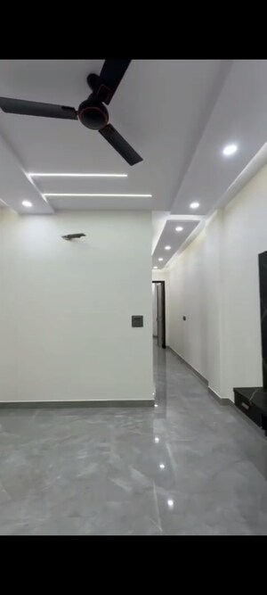 Building Lobby in 2.5 BHK Apartment at Subhash Nagar – for Sale
