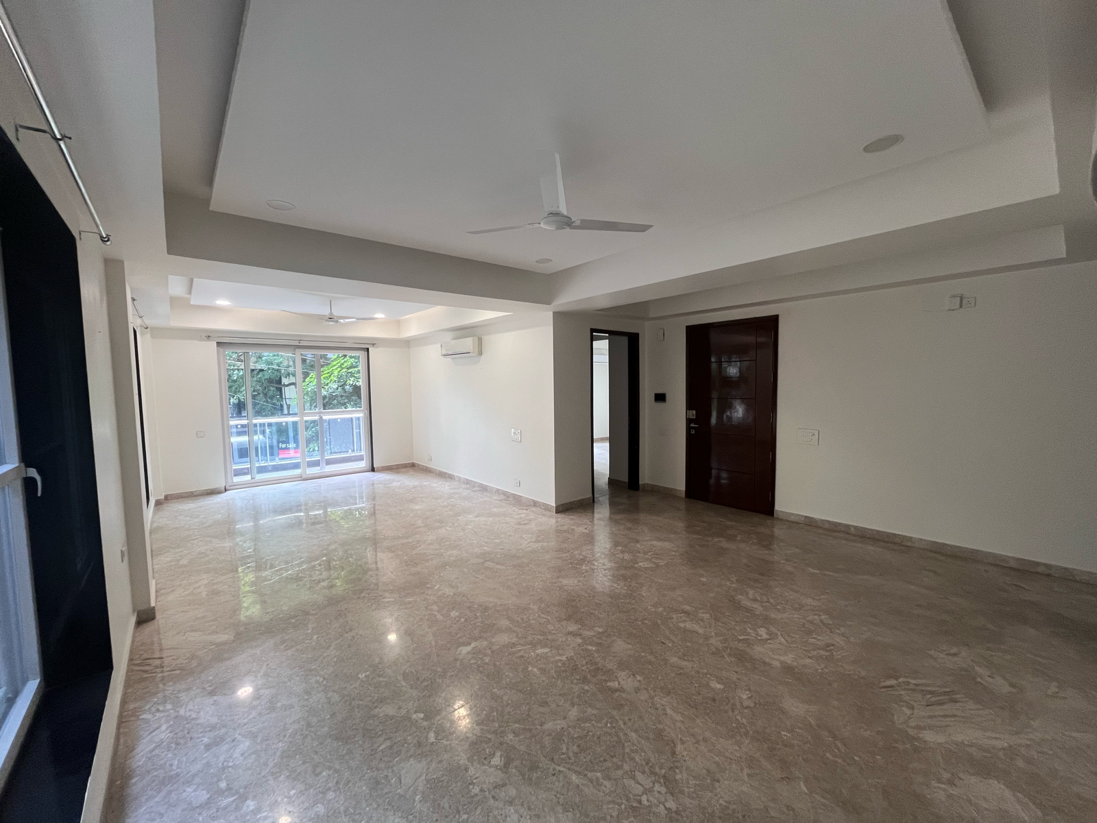 3 BHK + Servant Room Builder Floor For Rent in DLF City Gurgaon