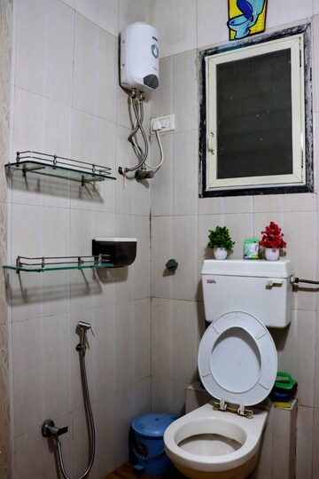 Bathroom in 3 BHK Apartment at Maitri Planet, Kharghar – for Rent
