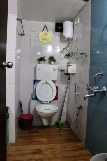 Bathroom in 3 BHK Apartment at Maitri Planet, Kharghar – for Rent