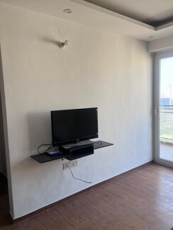 3.5 BHK + Pooja Room Apartment For Sale in Capital Heights